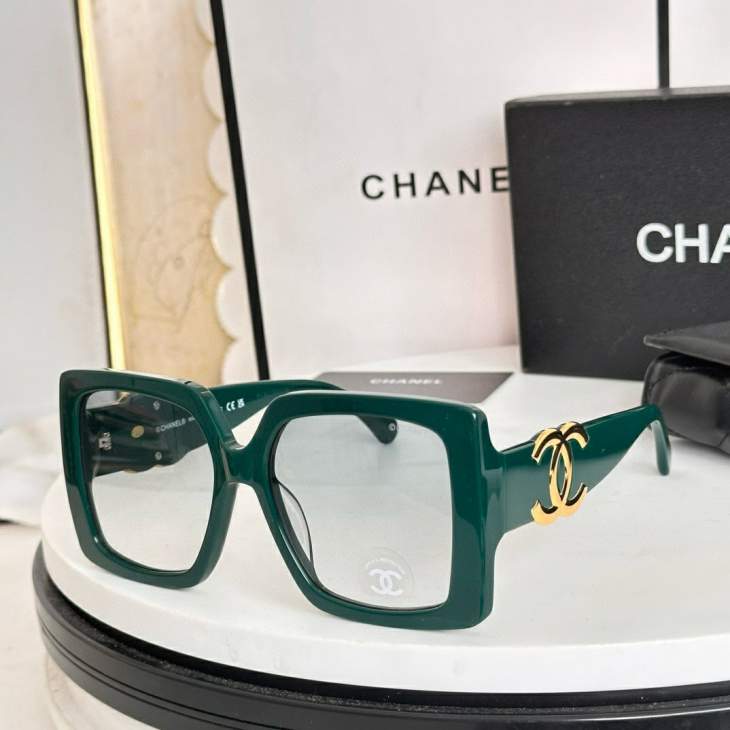 Picture of Chanel Sunglasses _SKUfw77644296fw